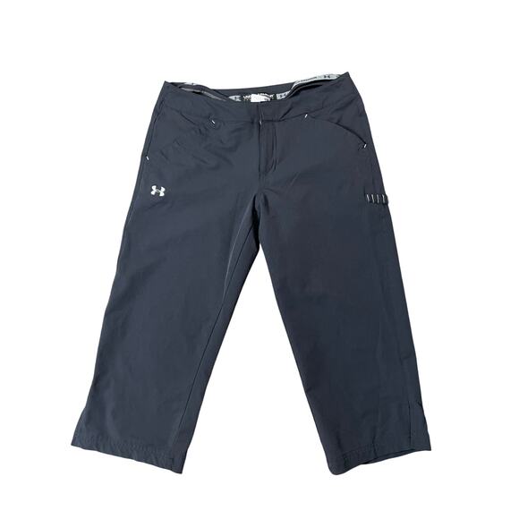 Under Armour Capri Pants Black Size 4 Stretch Nylon Spandex Outdoor Workout‎ UA - Picture 1 of 8